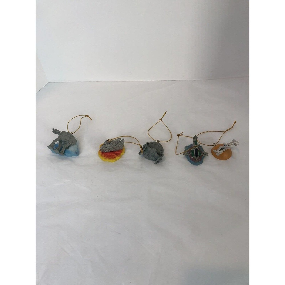 5 STAR WARS CRHISTMAS ORNOMENT